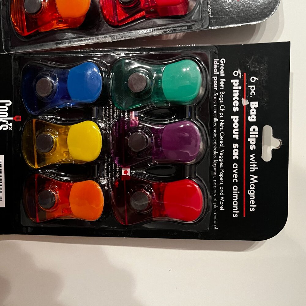 Multi-Colored Chip Clips (2 Packs / 6 Clips Each) (new) - Picture 3 of 9